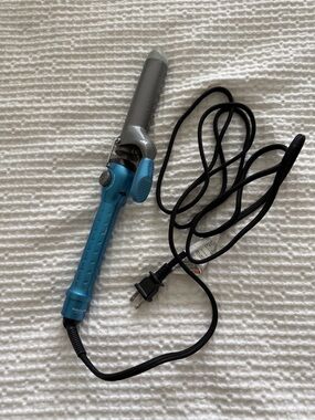 Babyliss Blue and Silver 1" Curling Iron